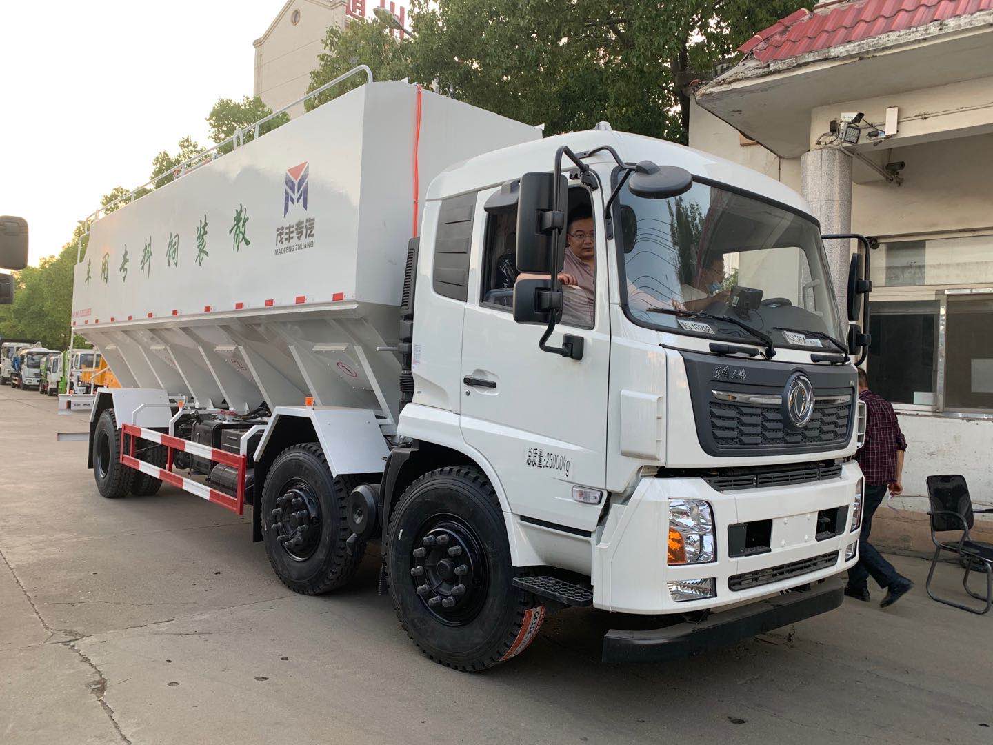 ���\С���S늄�30��ɢ�b����\ݔ܇