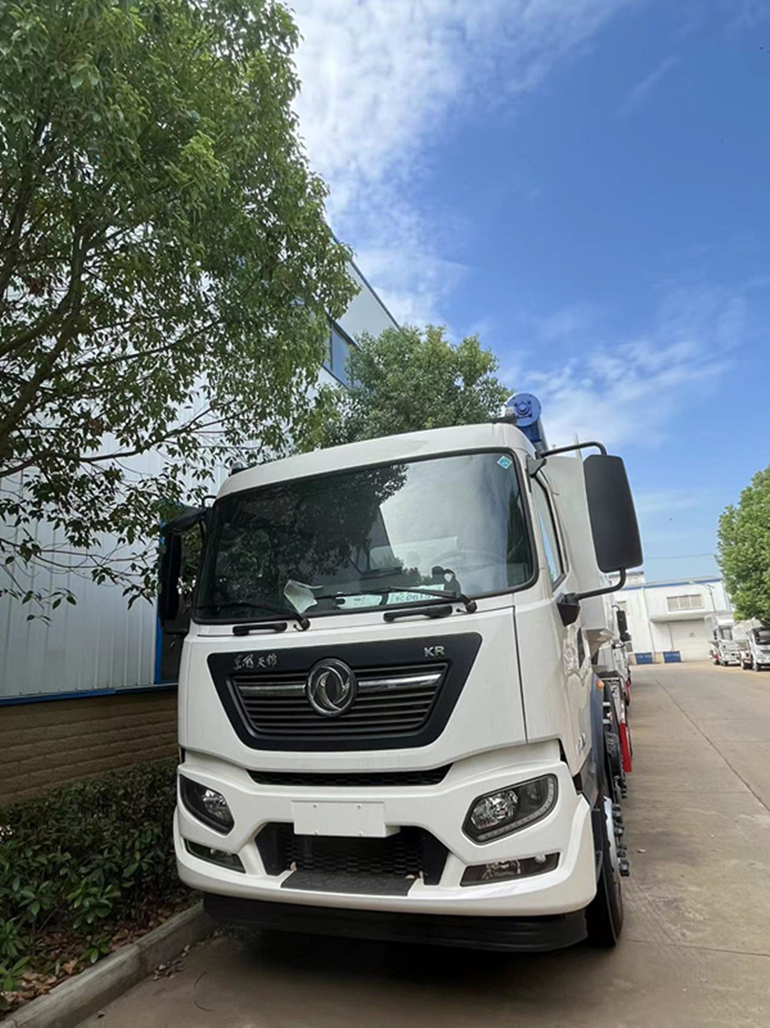 �|�L(f��ng)���\С���S����300�R����30����ɢ�b����\(y��n)ݔ܇